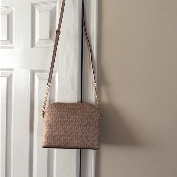 Michael Kors Cindy Rose Gold Dome Crossbody Bag - Picture 9 of 16